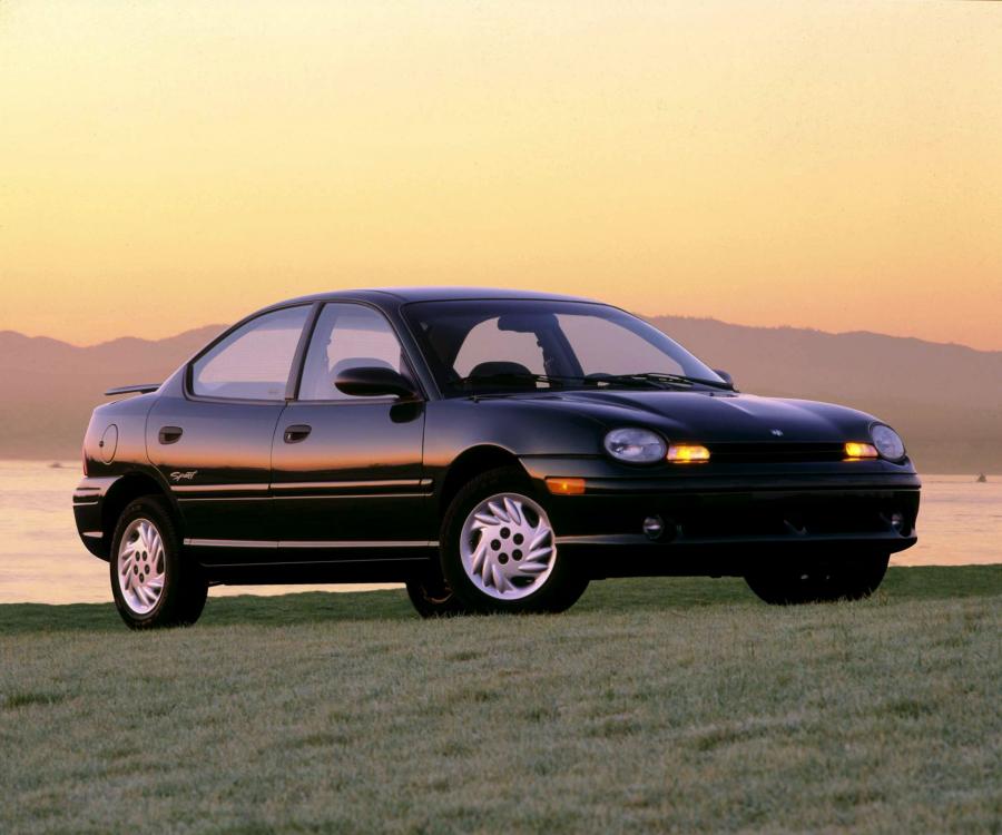  Dodge Neon 1995 года  (фото 3 из 10)